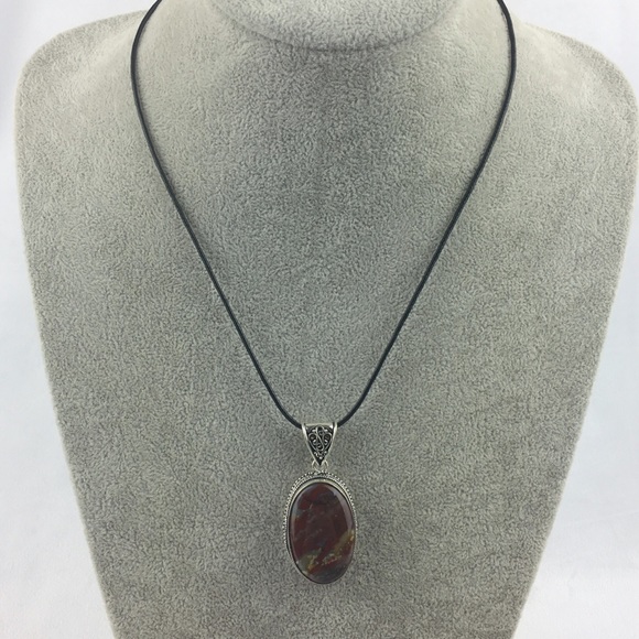 Moss Agate Stone Pendant Necklace - Picture 2 of 6